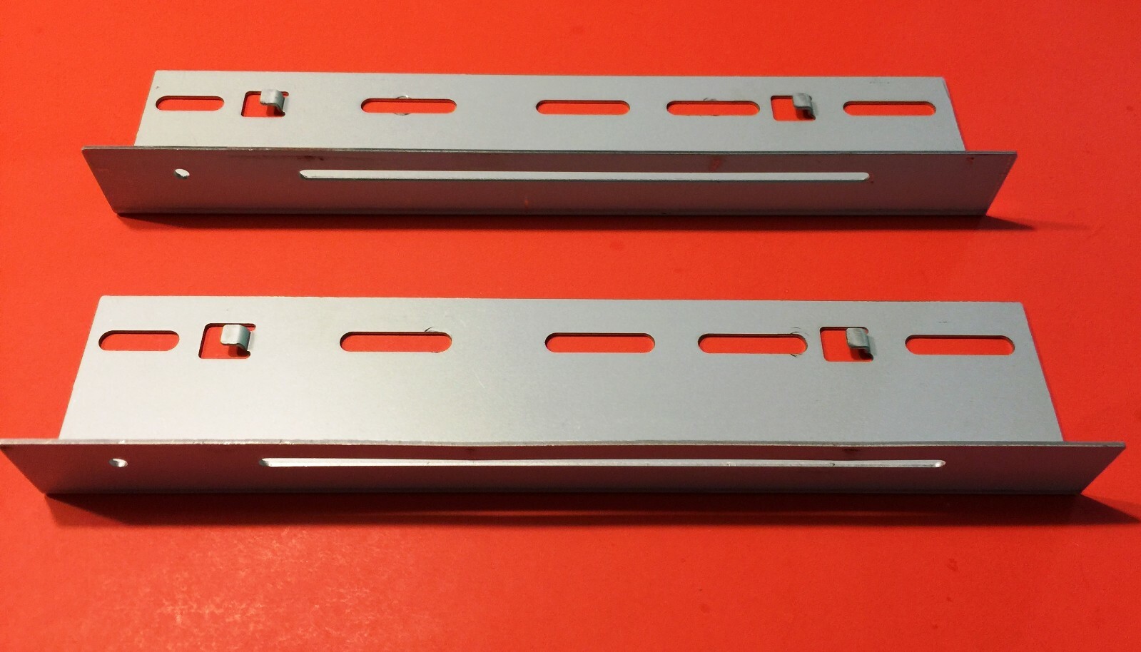 HP Avocent Dell IBM APC 336051-002 336051-001 KVM Switch Rack Mount Bracket Rail