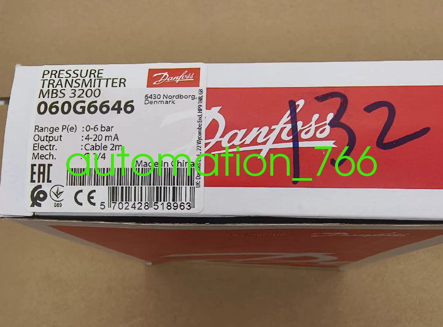 1PCS Danfoss  MBS 3200 060G6646 Brand new Pressure sensor Via DHL or Fedex