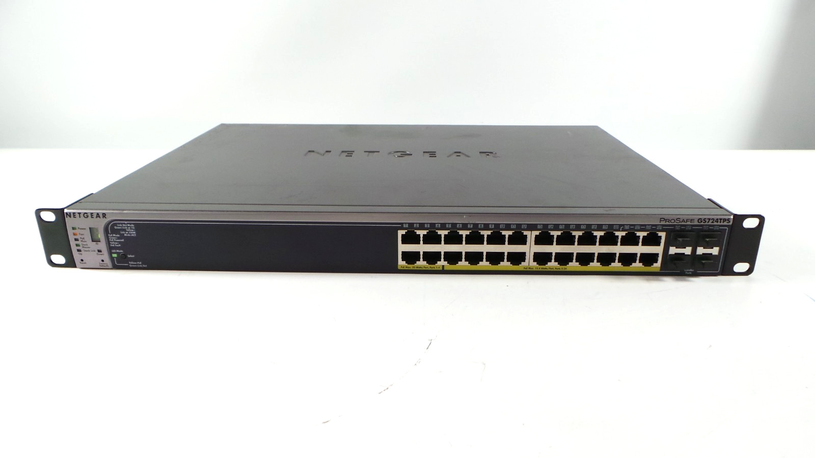 Netgear GS724TPS ProSafe 24-Port Gigabit Stackable Smart Switch- Power Tested