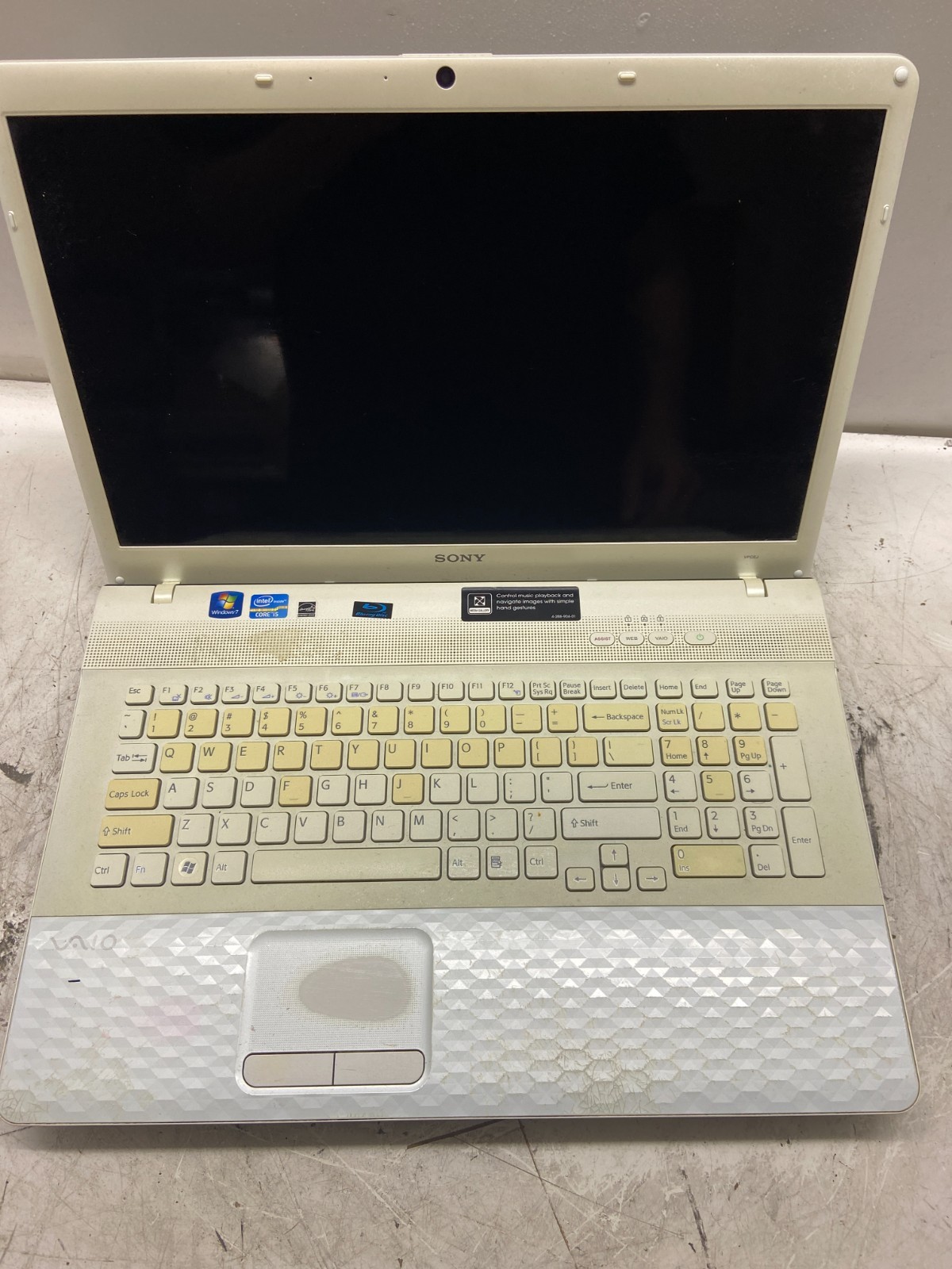 Sony VAIO PCG-91311L Intel i5-2410M 6 GB NO HDD