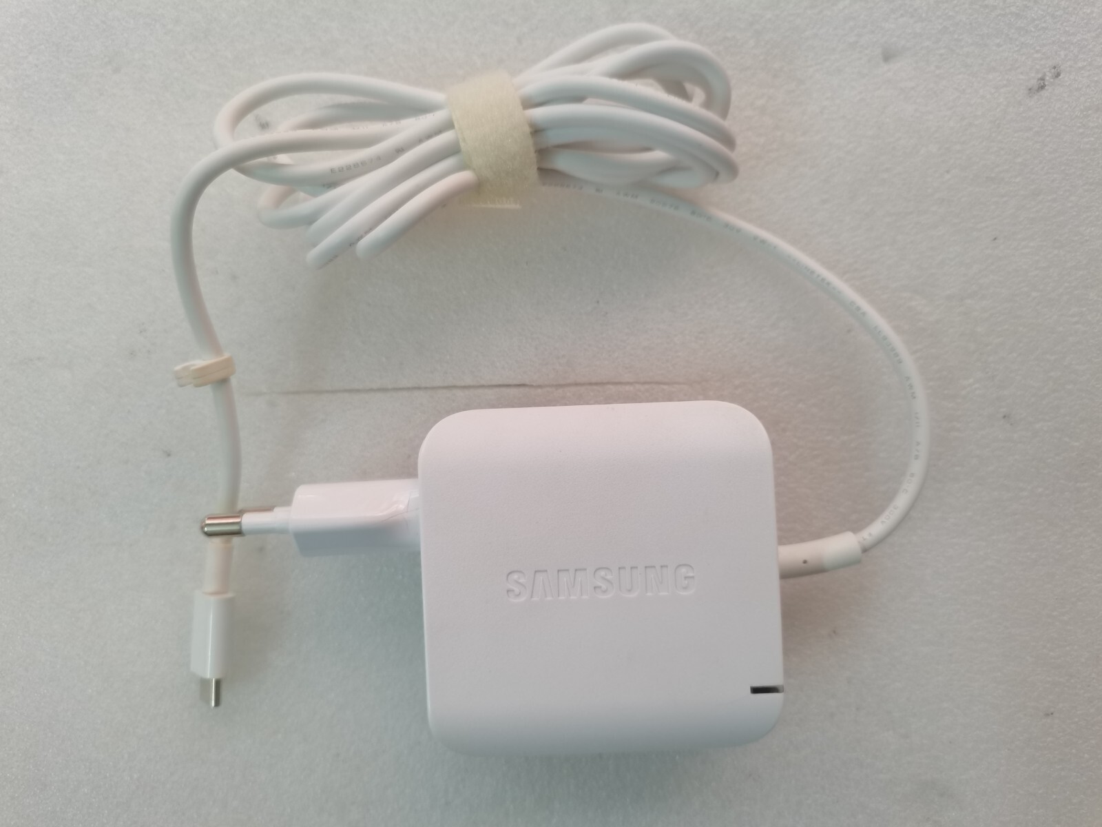 Original 20V 3.25A 65W W18-065N1A USB-C For Samsung 9 NP930MBE-K01US EU Charger