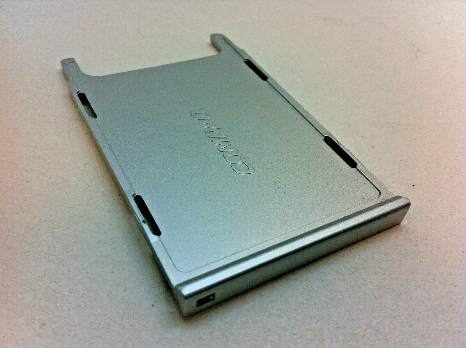 OEM HP Compaq Presario v2600 v2700 V2710US Laptop Express Card Reader Tray - 133