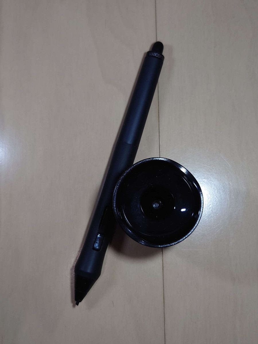 Used Wacom Grip Pen KP-501E-01X