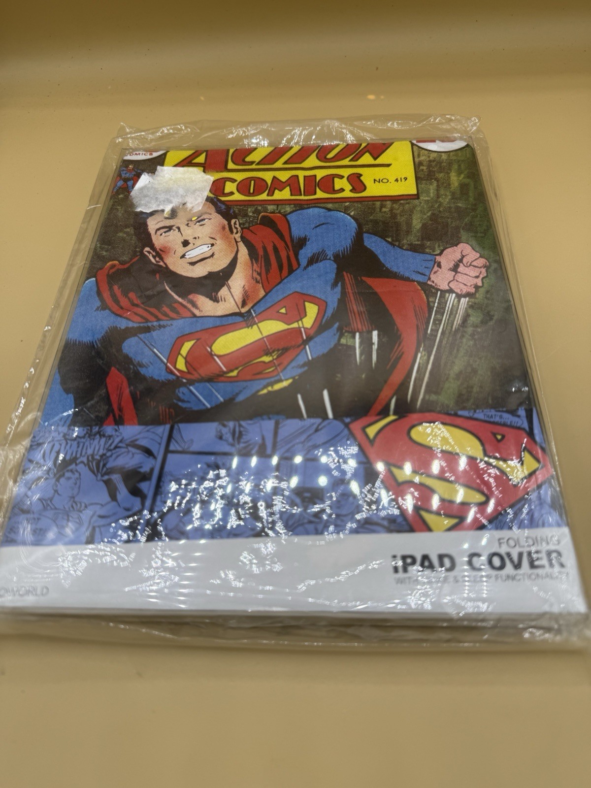 Superman Bioworld Case Folding iPad 2 / 3 DC Comic Wake Sleep Function Cover