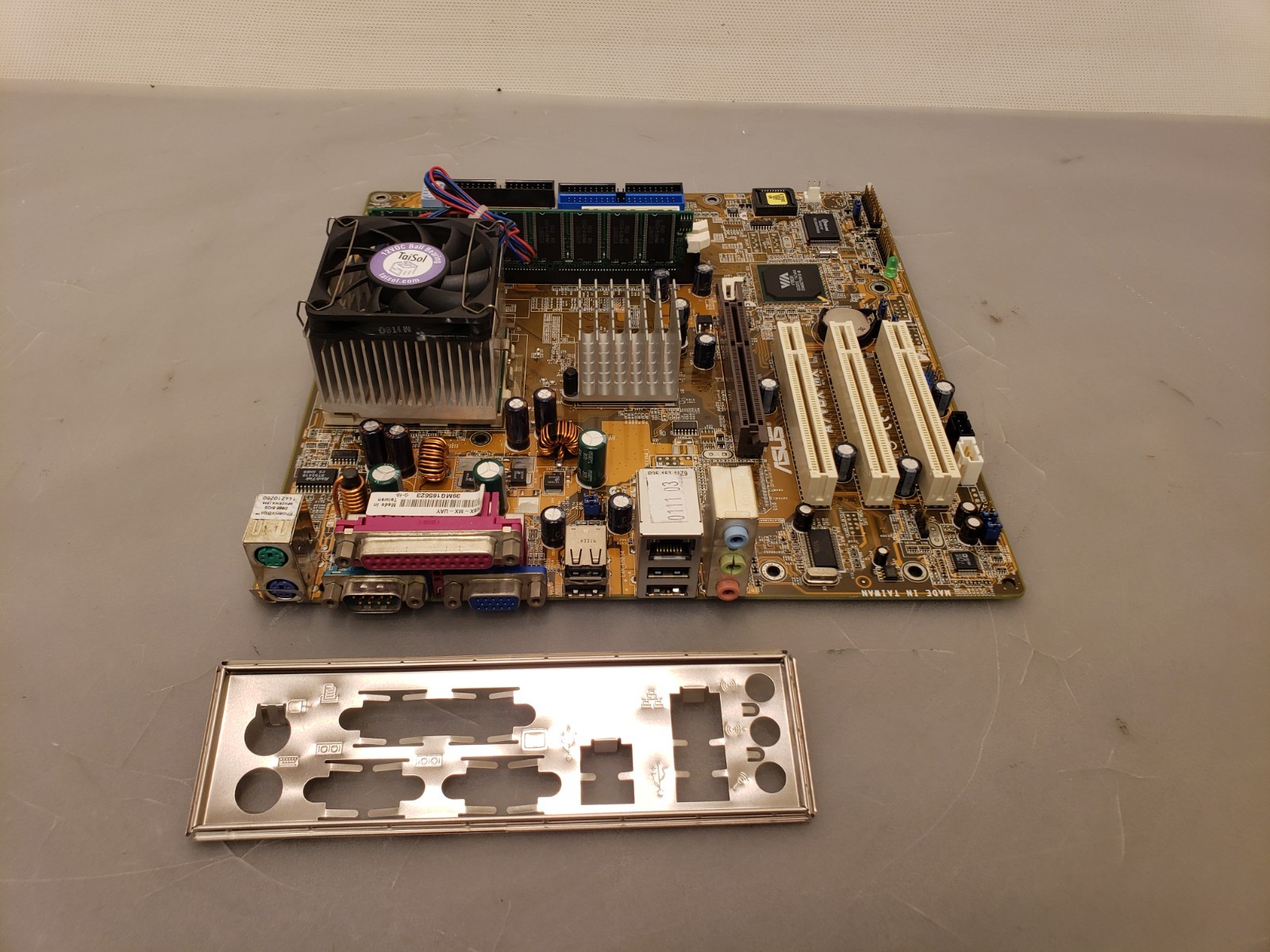 Vintage Asus A7VBX-MX Motherboard w/ AMD Athlon XP 2400+ CPU 512MB RAM *Tested