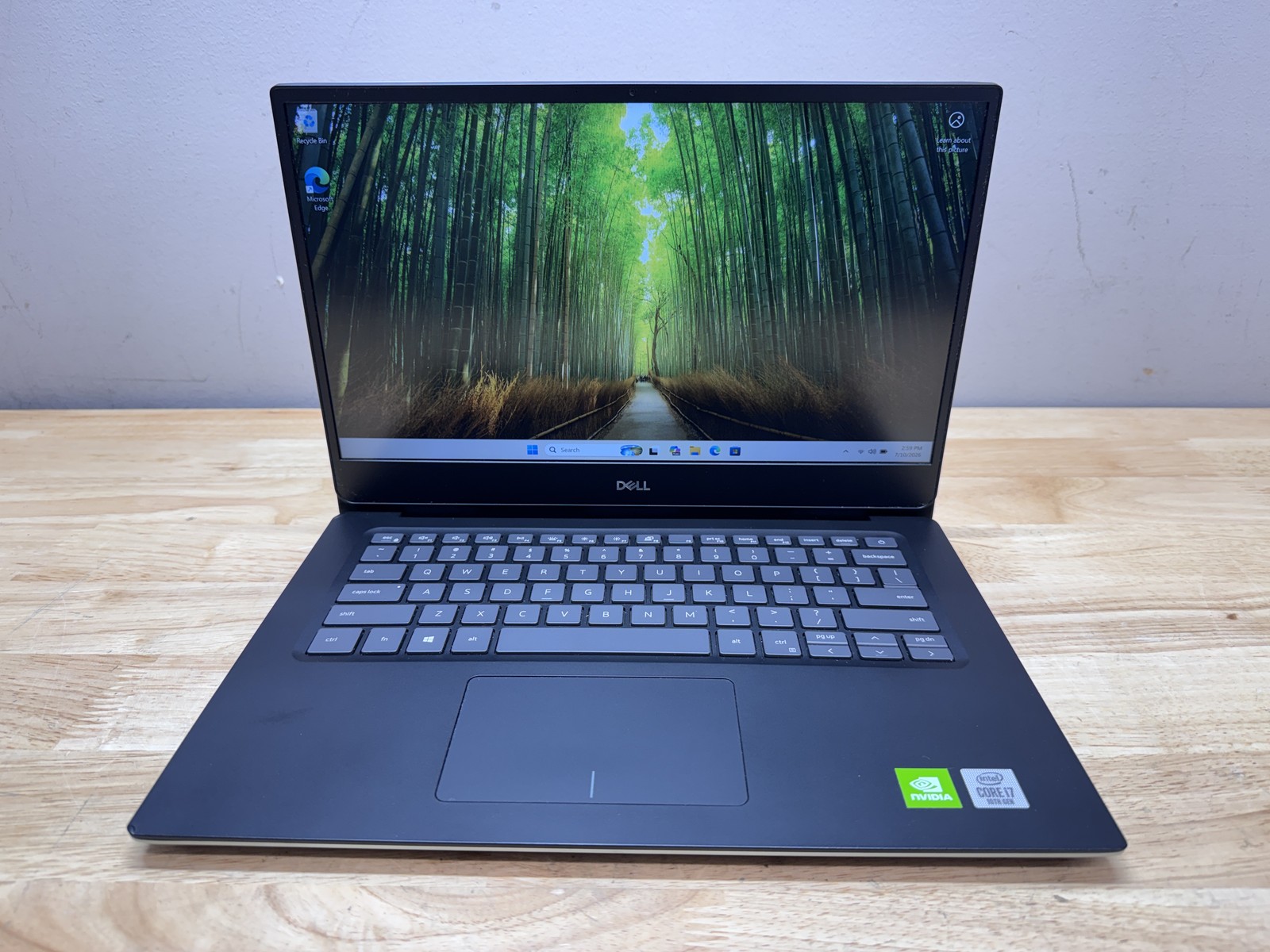 Dell Vostro 5490 14" Laptop Intel Core i5, 256GB SSD, 12GB RAM, W11