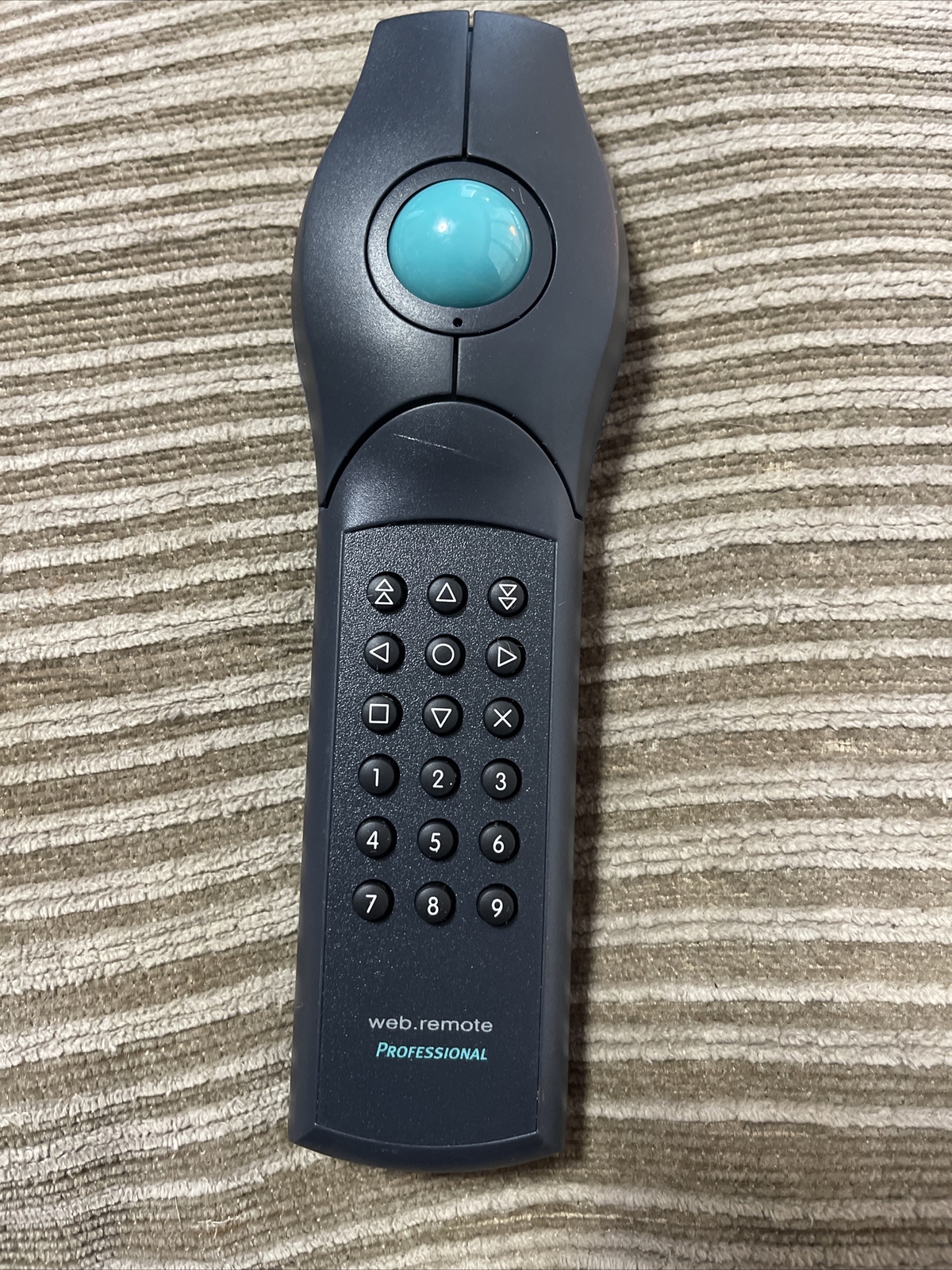 Vintage InterAct SV-2010 Wireless Intelligent Trackball 18 Button Remote NIB