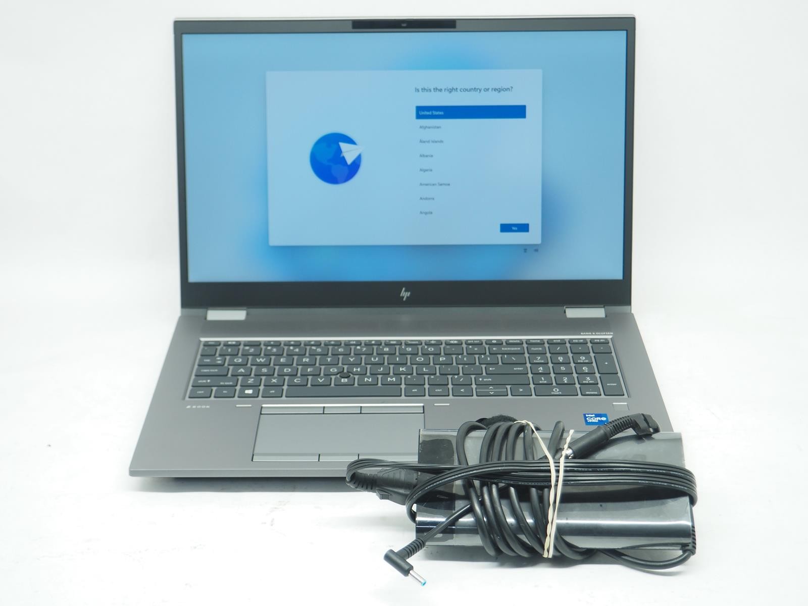 HP ZBOOK FURY 17 G8 17.2" Intel i7-11850H 2.50GHz 32GB RAM 512GB NVMe Grade B