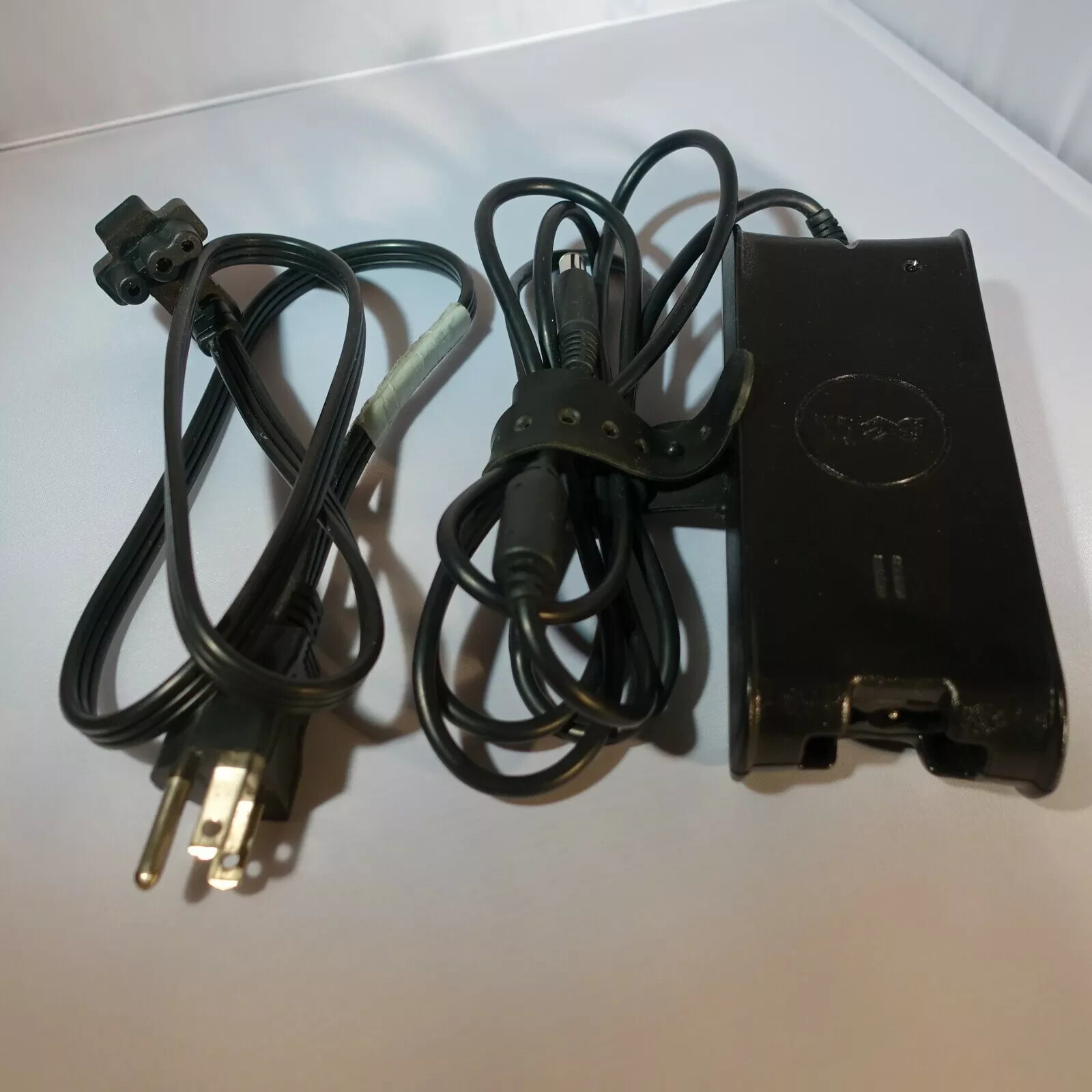 OEM Genuine Dell 7.4mm AC Adapter Laptops Charger 90W 19.5V 4.62A PA-1900-02D2