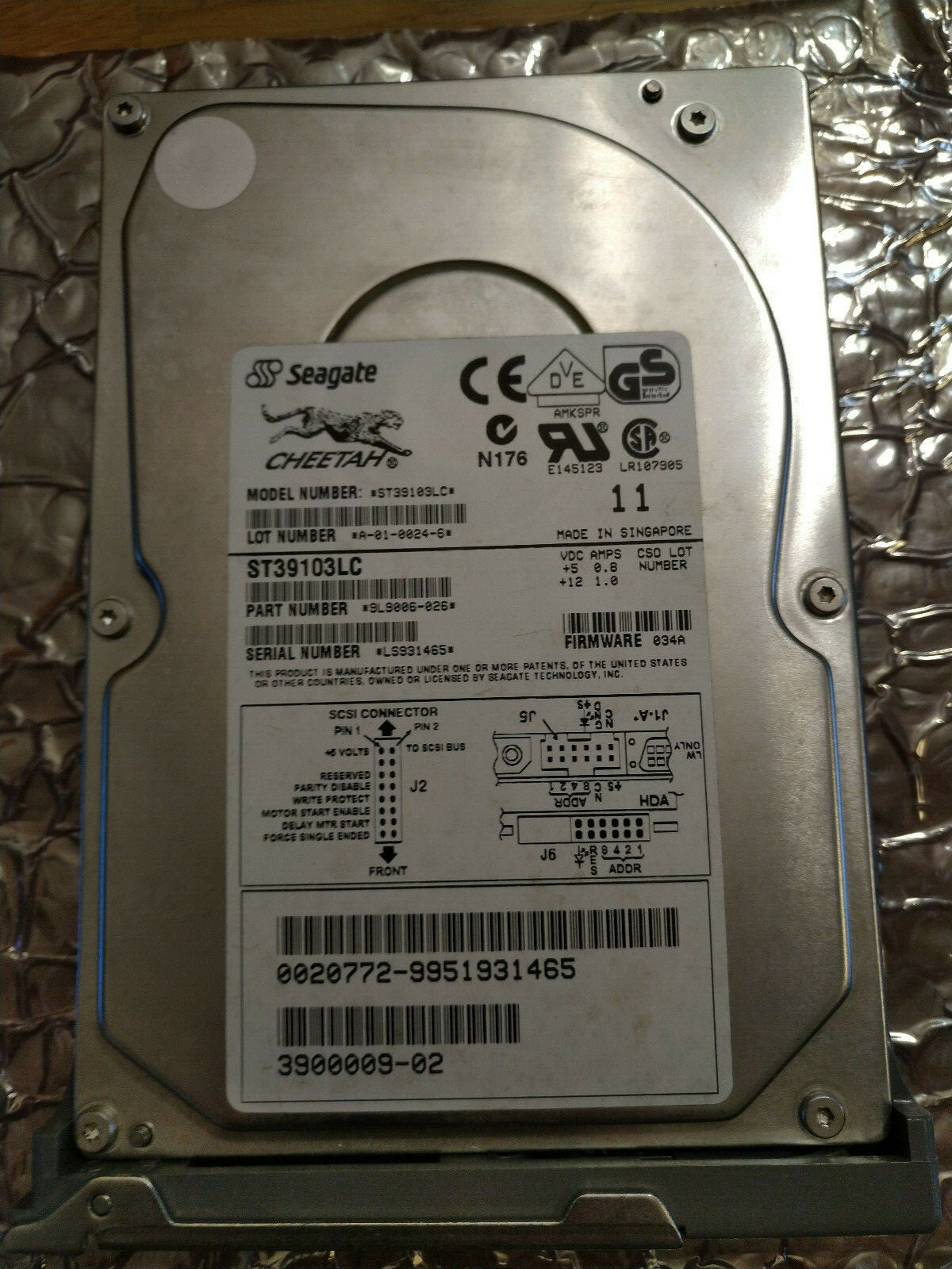 Sun Microsystems 390-0009 9.1GB Internal 10000RPM 3.5" w/ Spud Bracket 540-3881