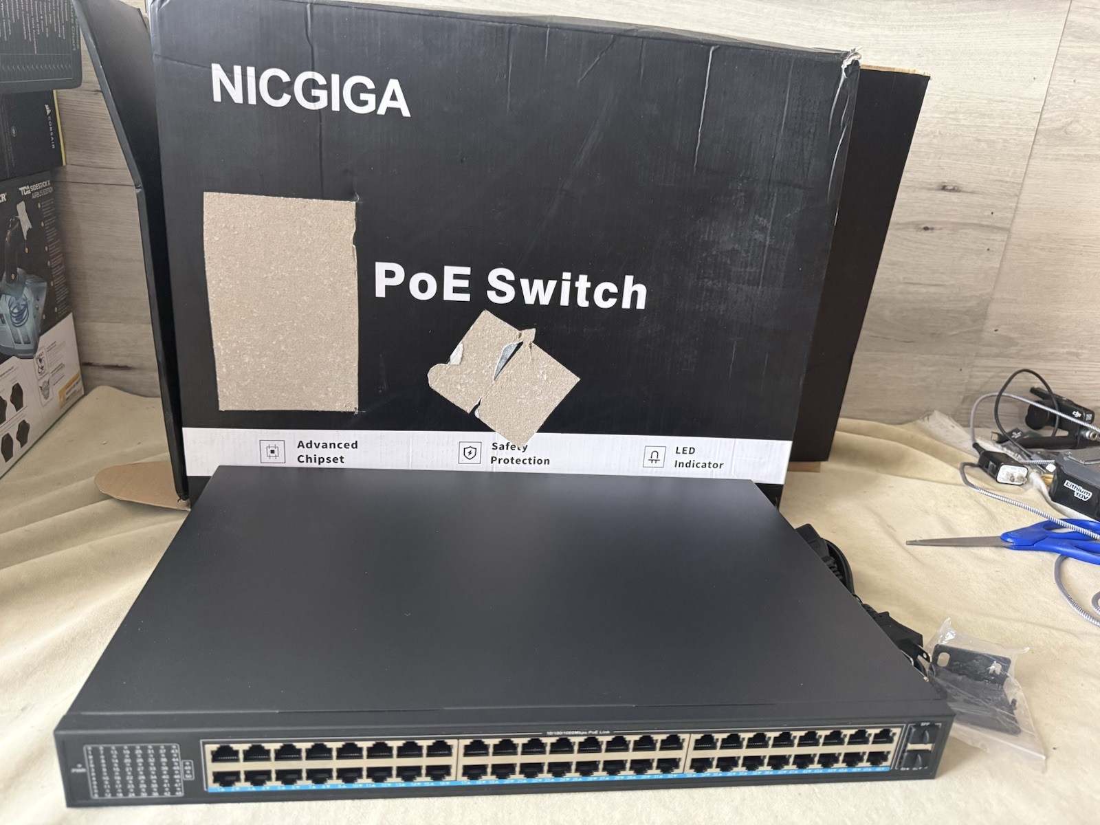 NICGIGA 50 Port Gigabit PoE Ethernet Switch - 48 Port PoE+@400W 2 Gigabit Uplink