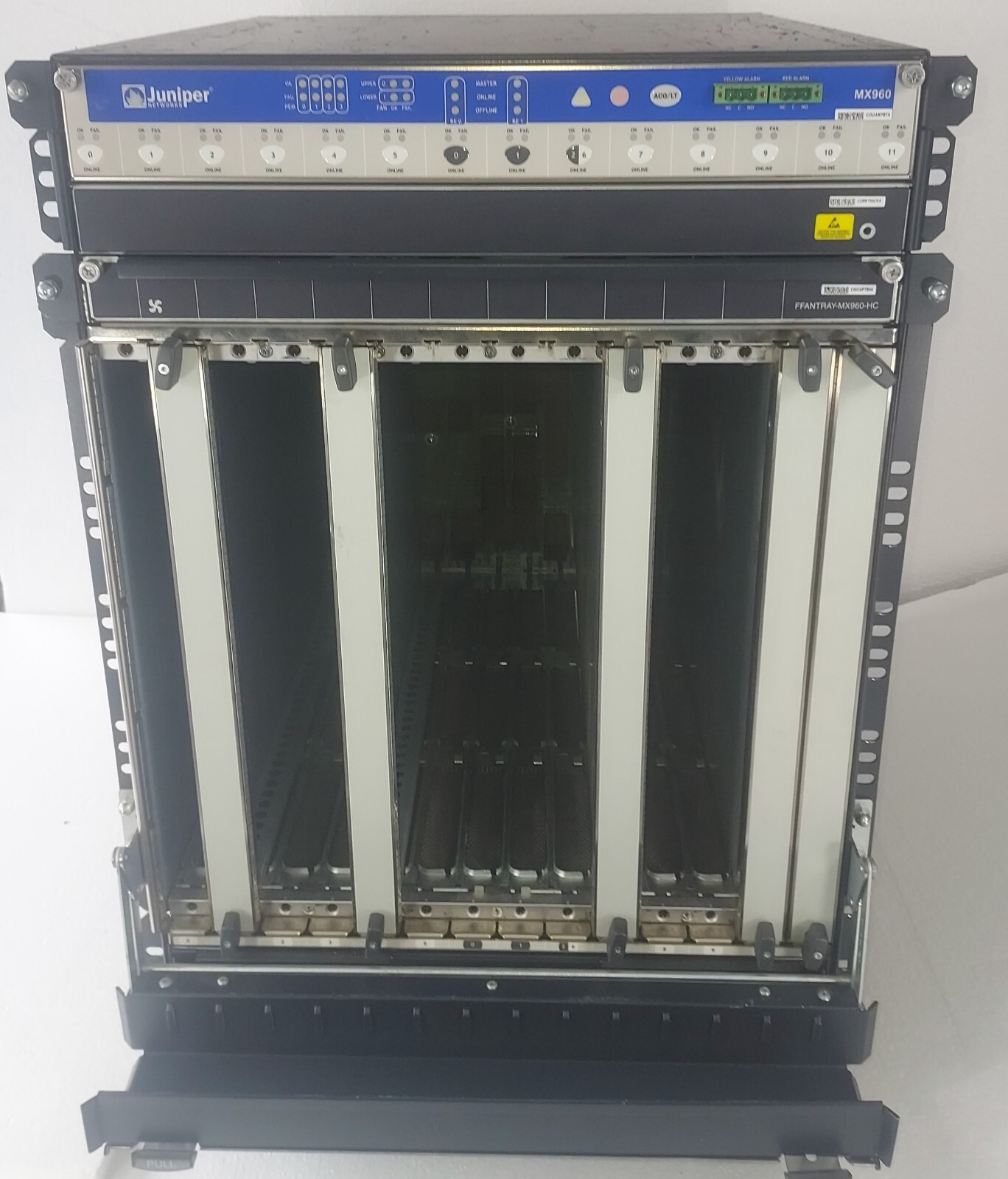 JUNIPER MX960 wFFANTRAY-MX960-HC-S & 4- DCJ17001-01P & 1- CRAFT-MX960-S-A #27
