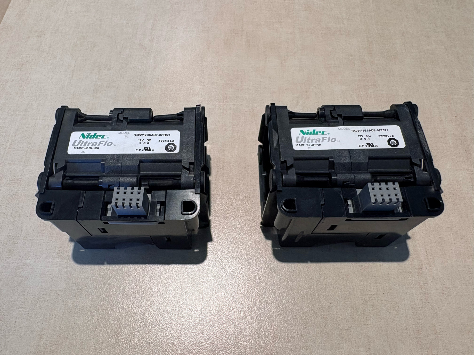 Lot of 2 Nidec UltraFlo R40W12BSAD8-07T021 Fans