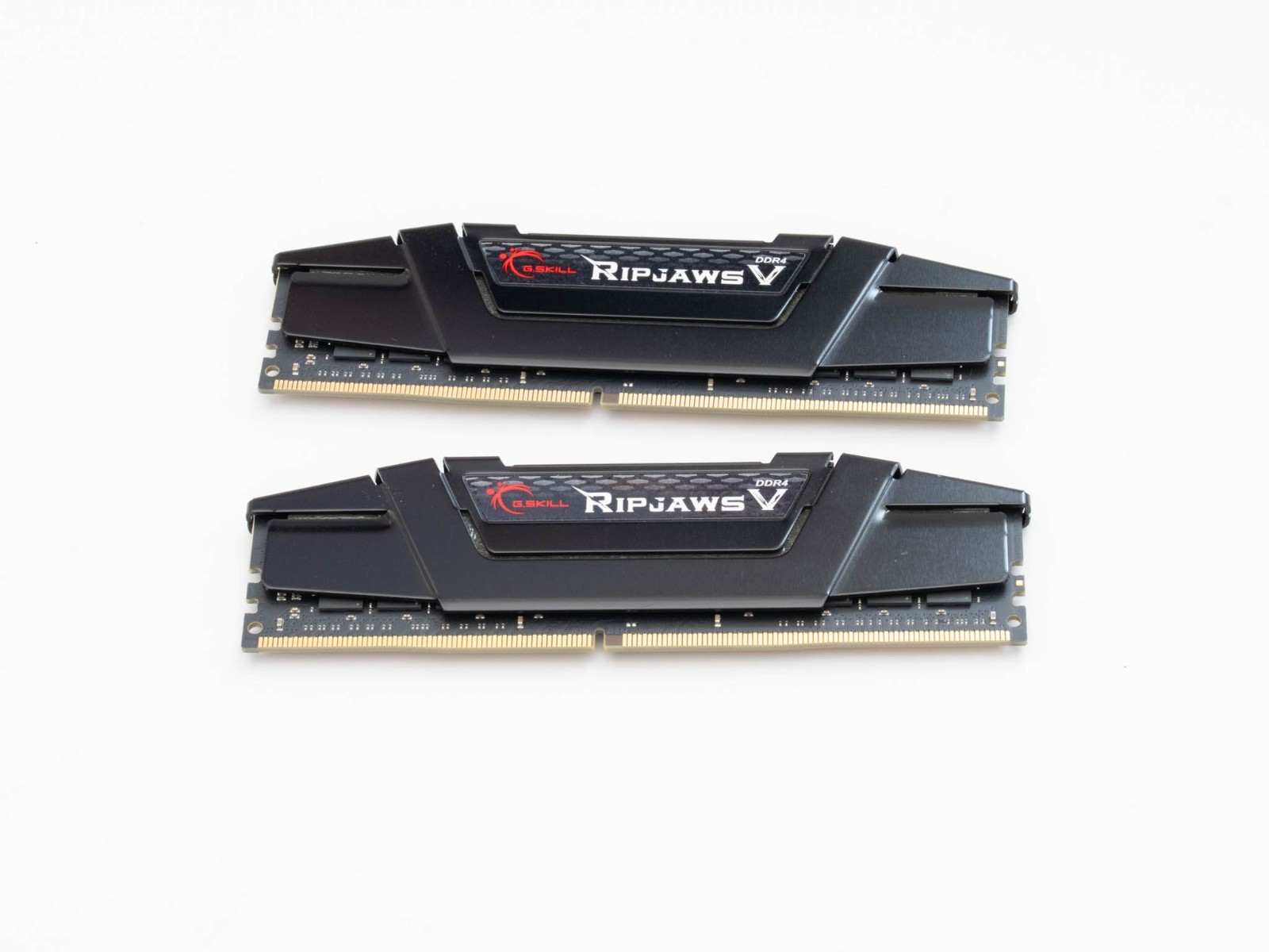 G.Skill Ripjaws V 32GB (2x16GB) DDR4-3200 PC4-25600 CL16 Desktop Memory