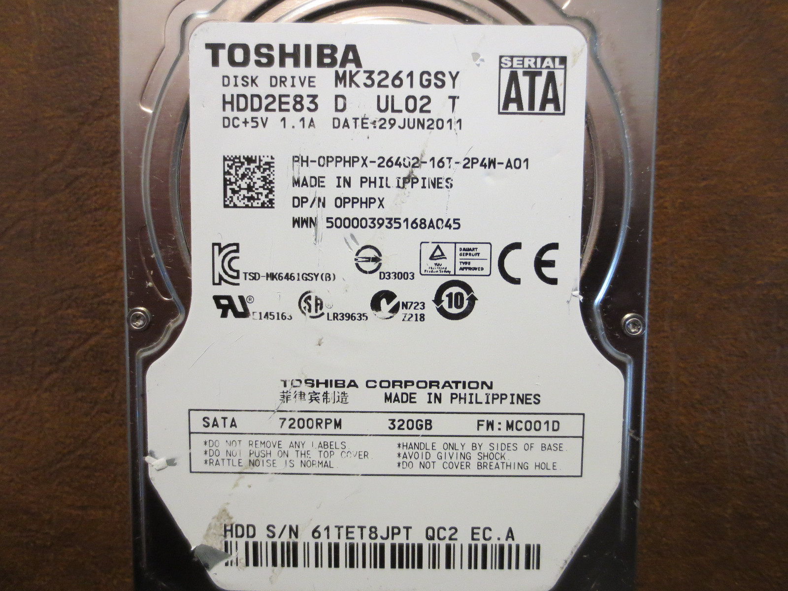 Toshiba MK3261GSY (HDD2E83 D UL02 T) FW:MC001D 320gb 2.5" Sata HDD
