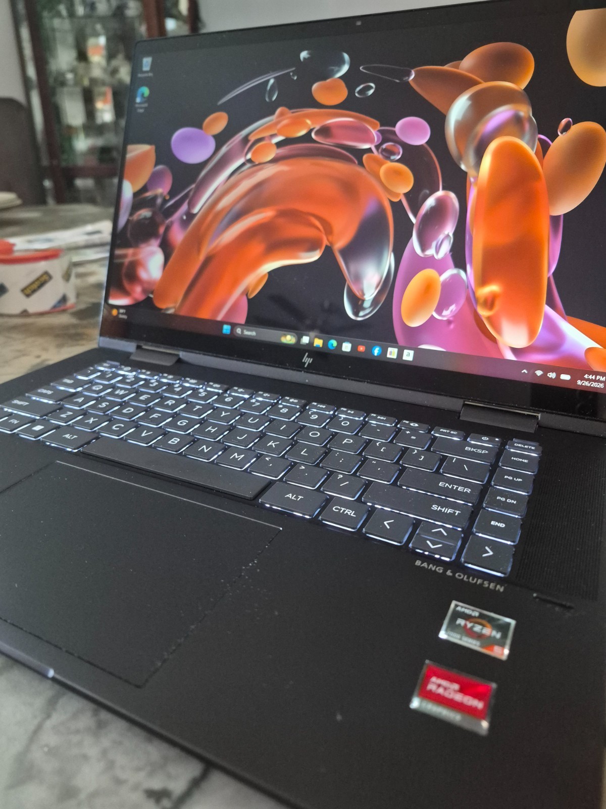 Hp Envy X360 touch, Ryzen 5-7000 series, 8gb 256gb, w/charger