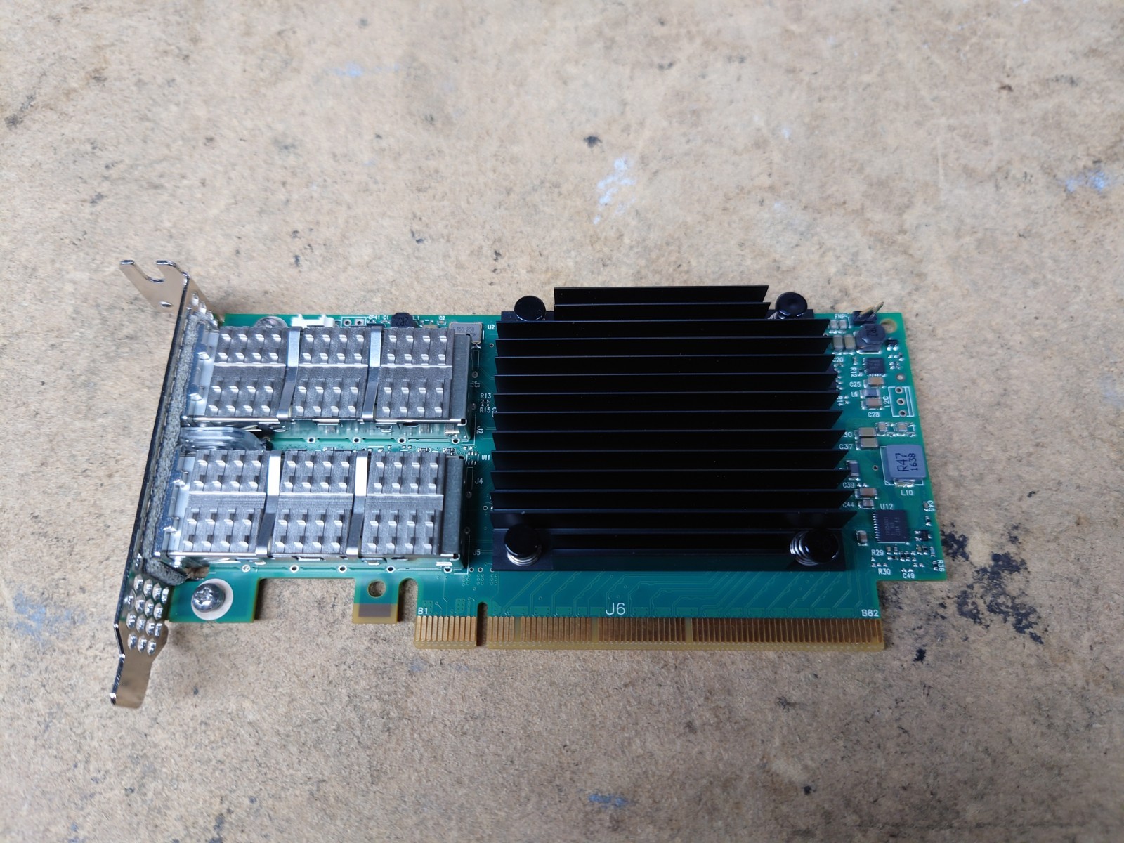 IBM Dual-Port 56GbE QSFP PCIe Network Adapter P/N: 98Y8995Y Low Profile