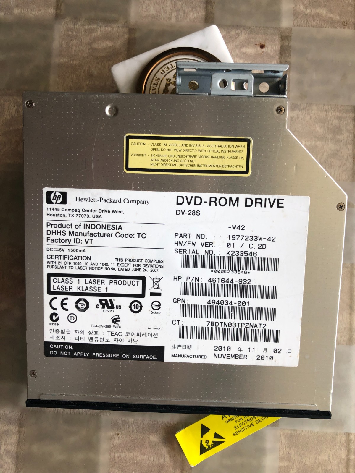 HP Proliant DL360 DL380 DL580 DL980 SATA 12.7mm CD/DVD w/Backet 481428-001