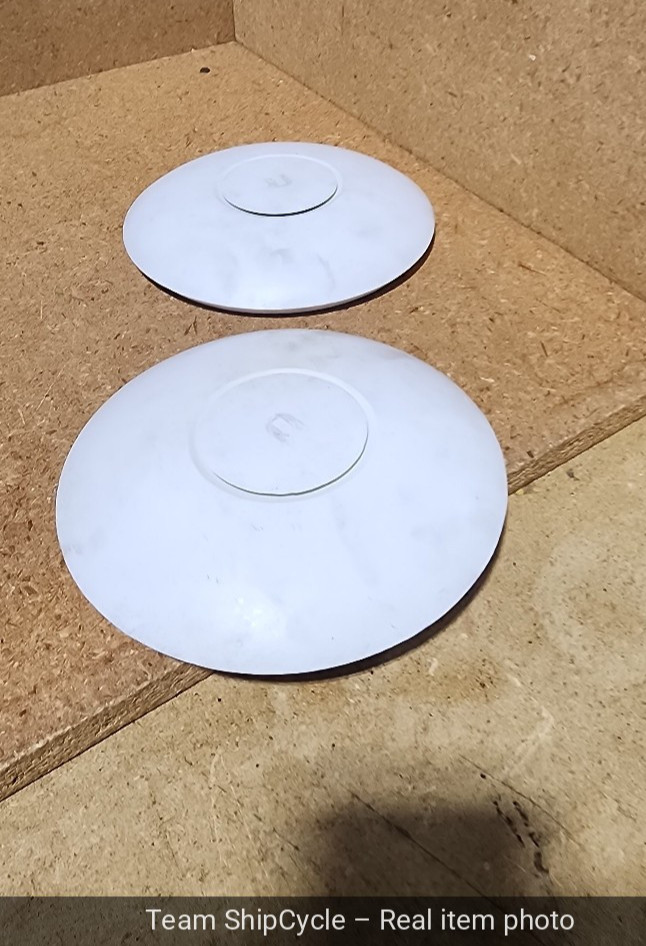 Lot of 2 Ubiquiti UniFi AP AC Pro Wireless Access Point UAPACPRO G2U