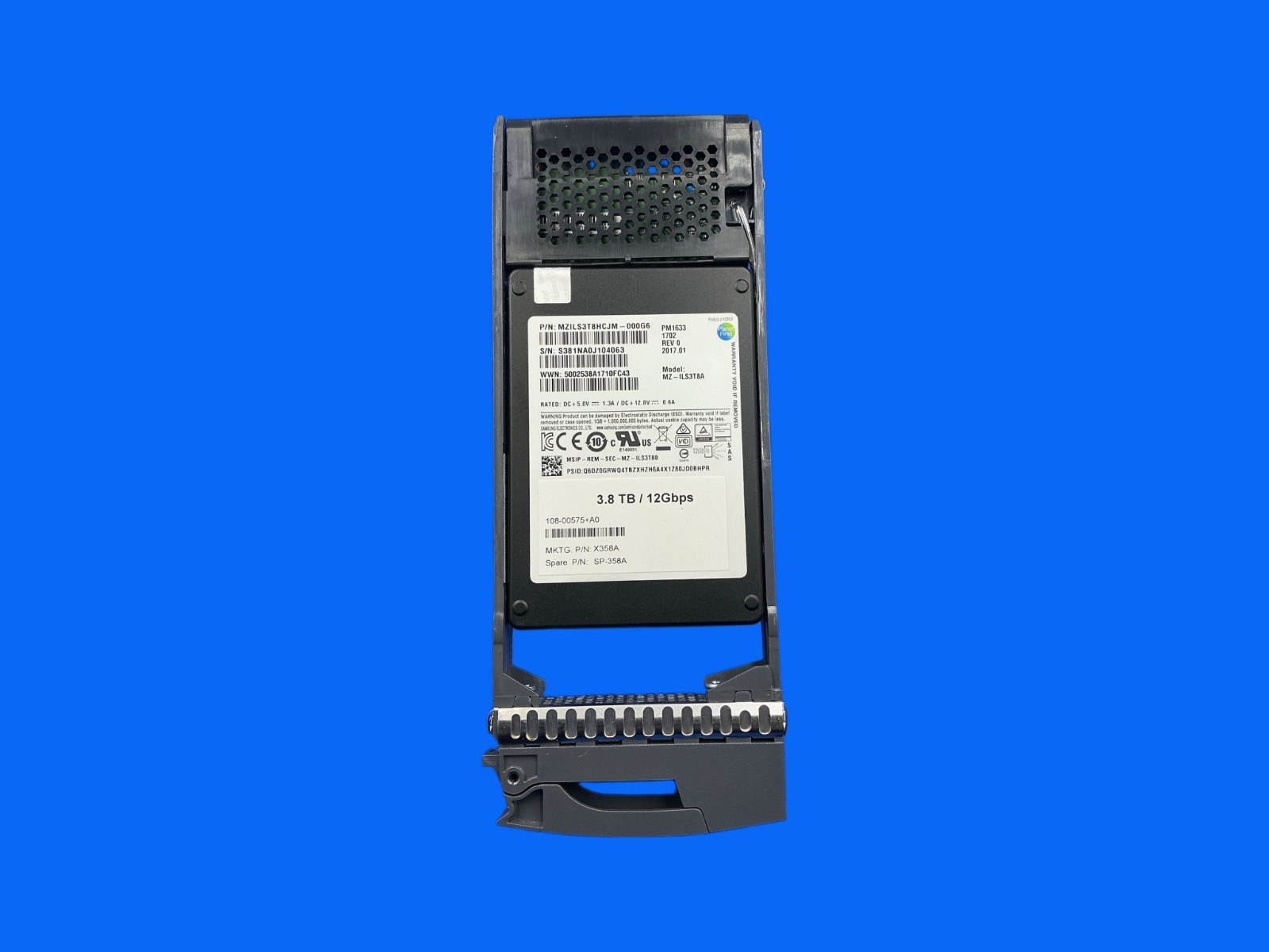 X358A NetApp 3.84TB SAS 12Gbps 2.5in Enterprise SSD PM1633 MZ-ILS3T8A