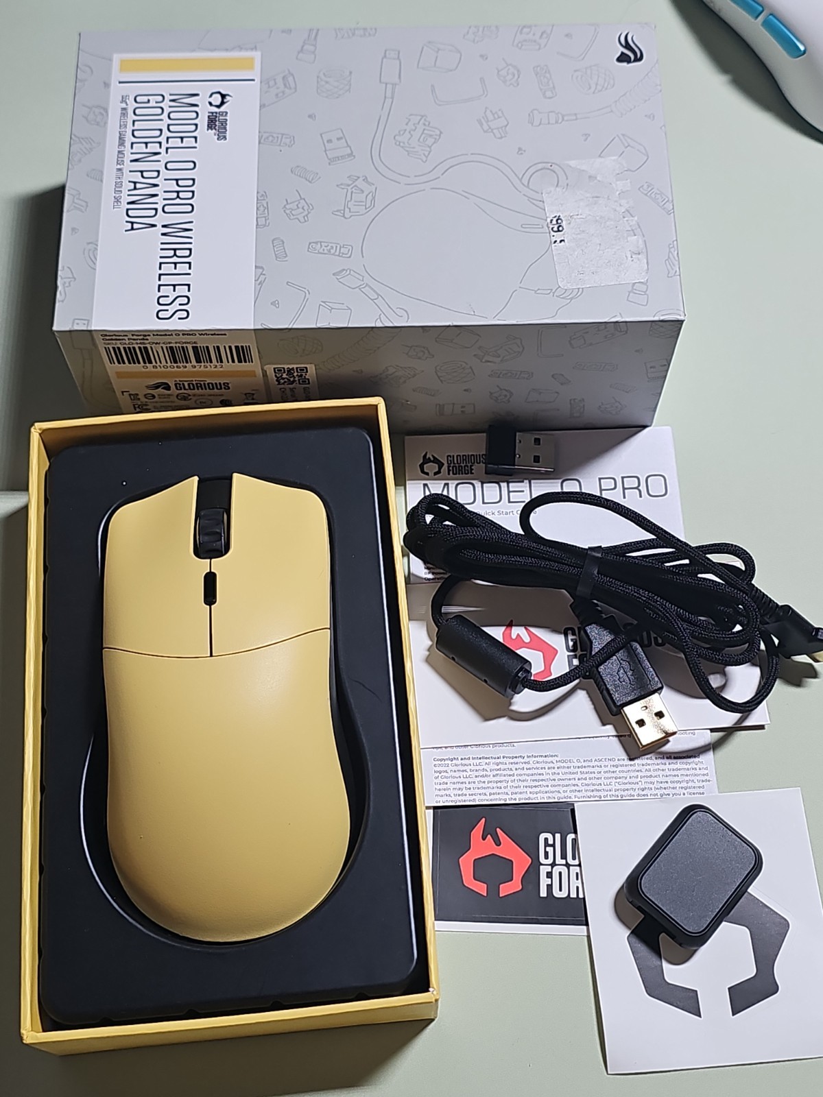GLORIOUS Forge Model O PRO Wireless Gaming Mouse Golden Panda PAW3370 Mouse