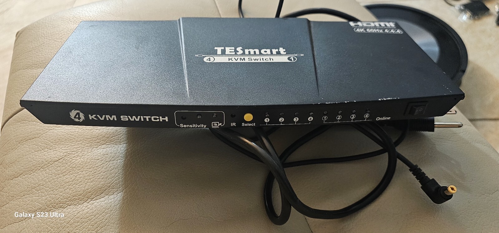 TESsmart 4K 60Hz Ultra HD Audio Output KVM Switch