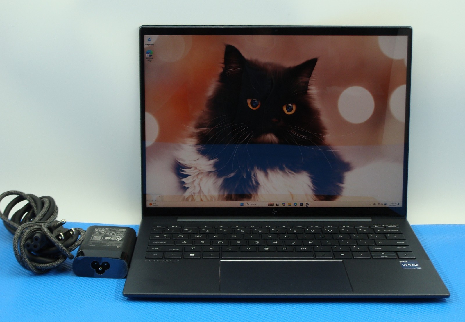 HP Dragonfly G4 13.5" FHD TOUCH i7-1365U SIM 16Gb 512GB W11P WRNTY 05/2027