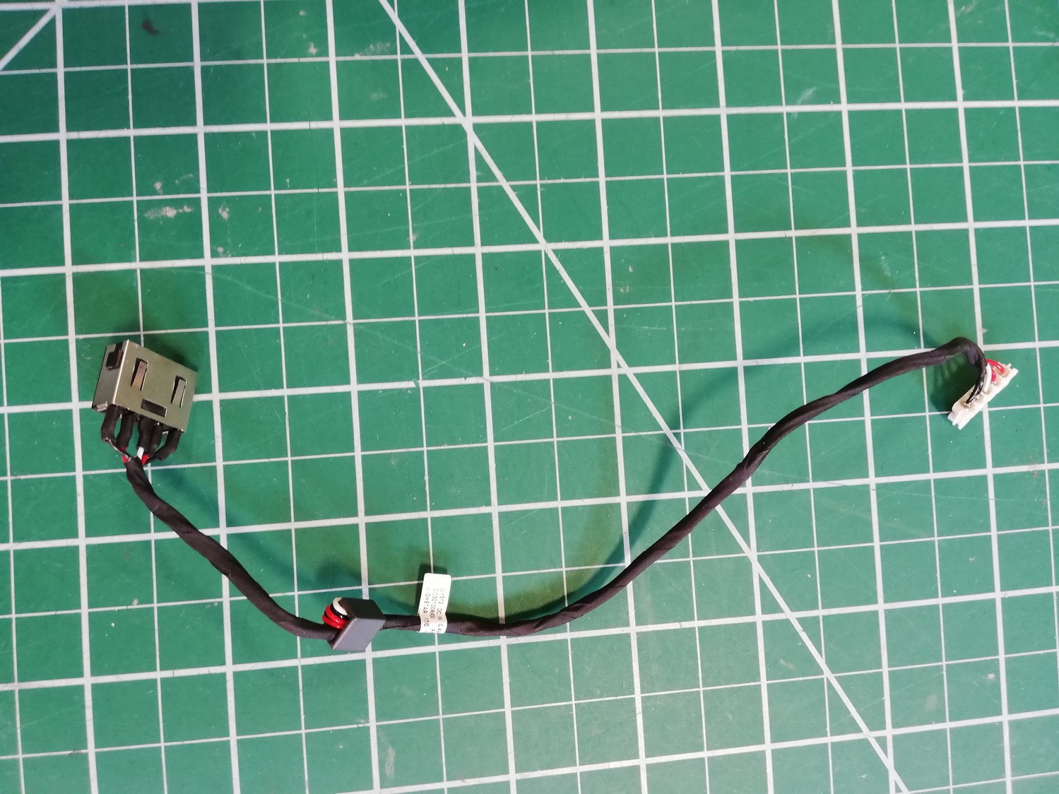 OEM Lenovo Legion Y520-15IKBN DC In Cable Power Jack Cable DC30100RF00
