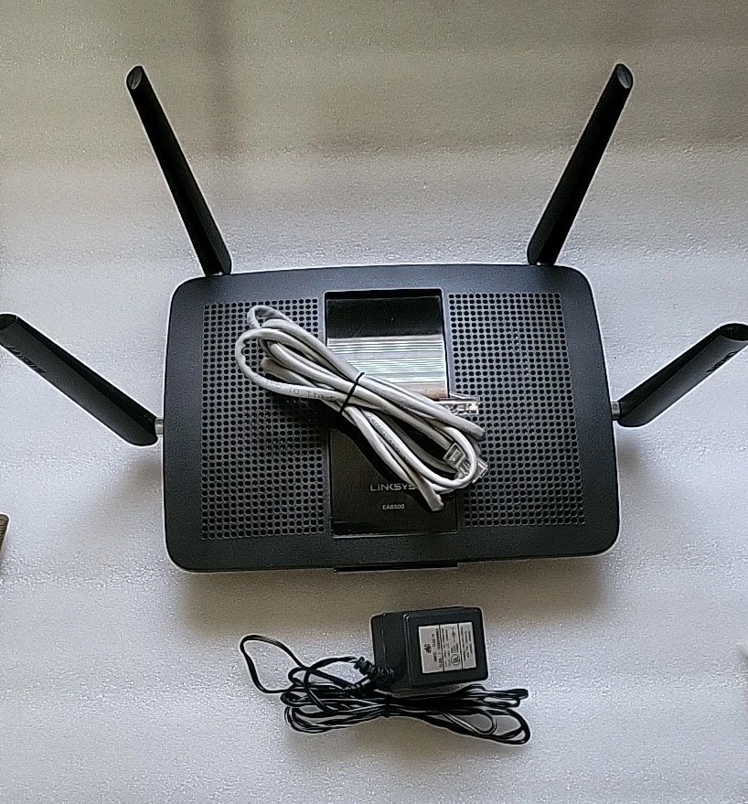 Linksys EA8500 AC2600 MU-MIMO Max-Stream Dual-Band Wireless Wi-Fi Gigabit Router
