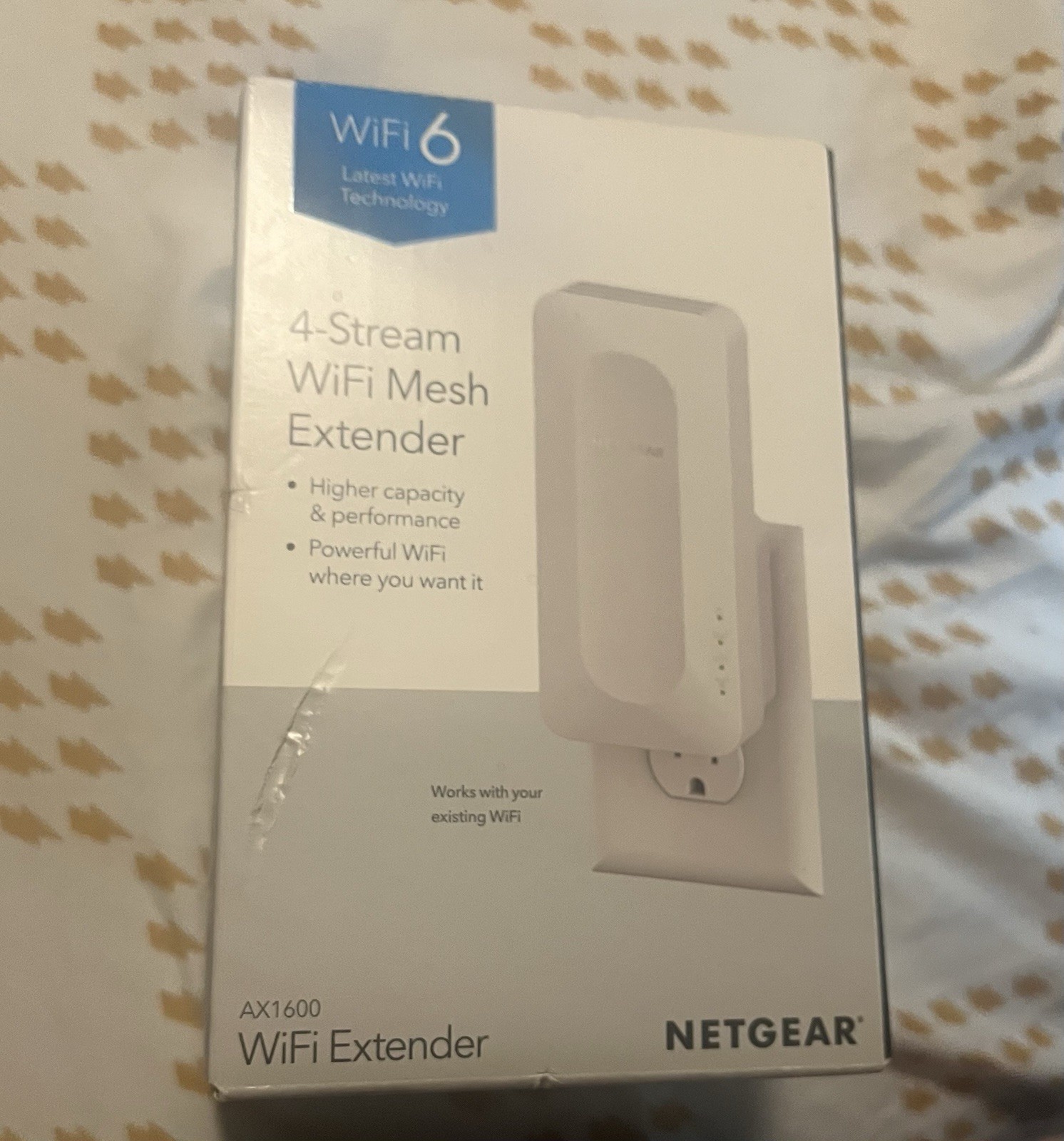NETGEAR EAX11-100NAS WiFi 6 Mesh Range Extender and Signal Booster NEW Open Box