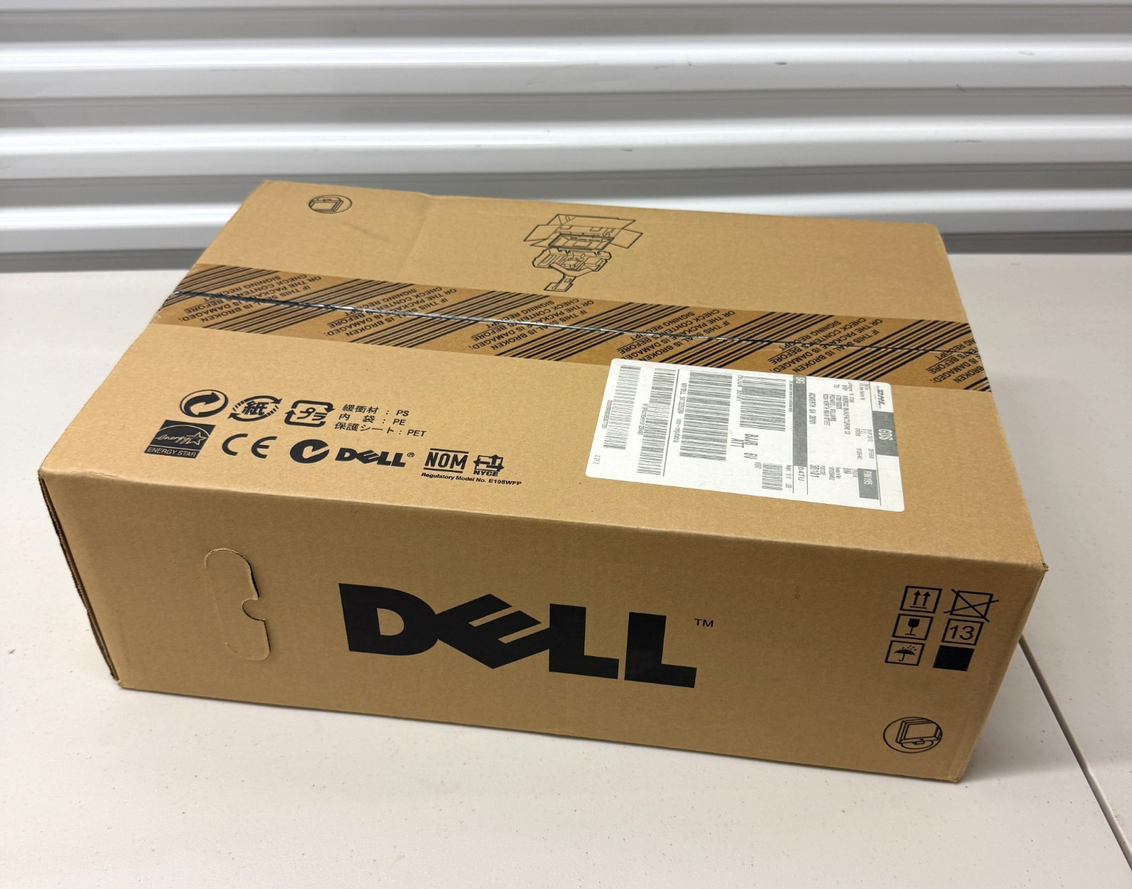 DELL E198WFP 19" inch Widescreen 1440 x 900 LCD Monitor - NOS / Factory Sealed
