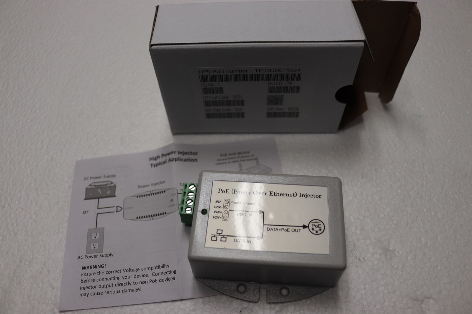 Tyco Systems TP-DCDC-1224 Enclosed DC-DC Converter Power Over Ether POE Injector