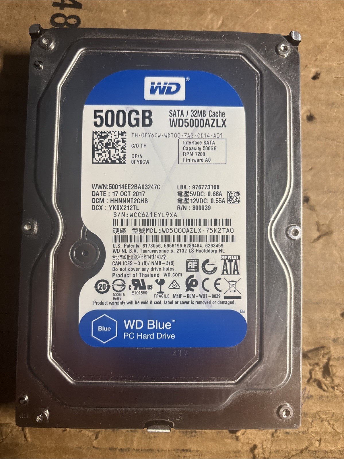 Western Digital WD Blue WD5000AZLX 500 GB 3.5" SATA III Hard Drive