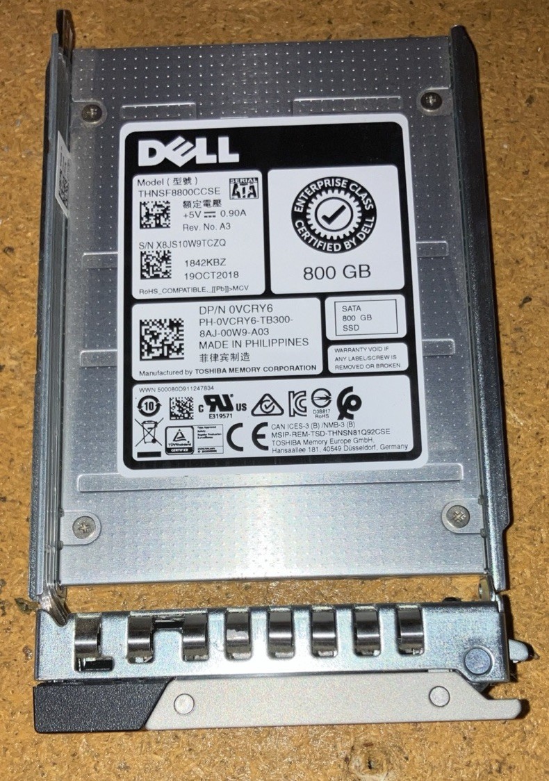 Dell THNSF8800CCSE 0VCRY6 800GB 2.5" SATA SSD Solid State Drive - CHD159A TESTED