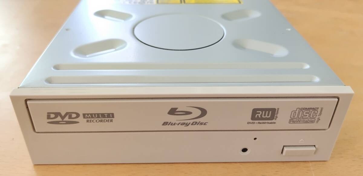 Hitachi-LG BH38N Internal Blu-ray BD DVD CD Writer SATA Drive White Tested Japan