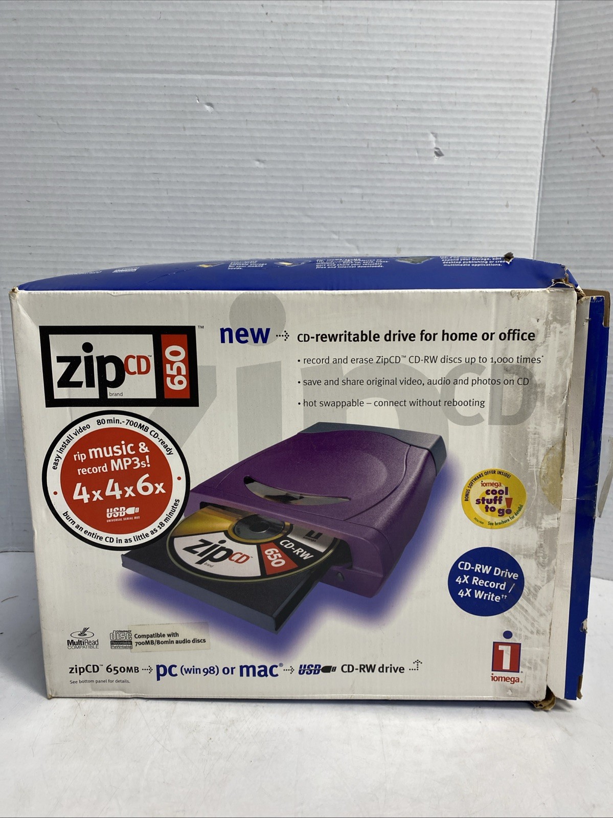 IOMEGA ZIP CD 650 Drive ZIPCDUSB with all Cables