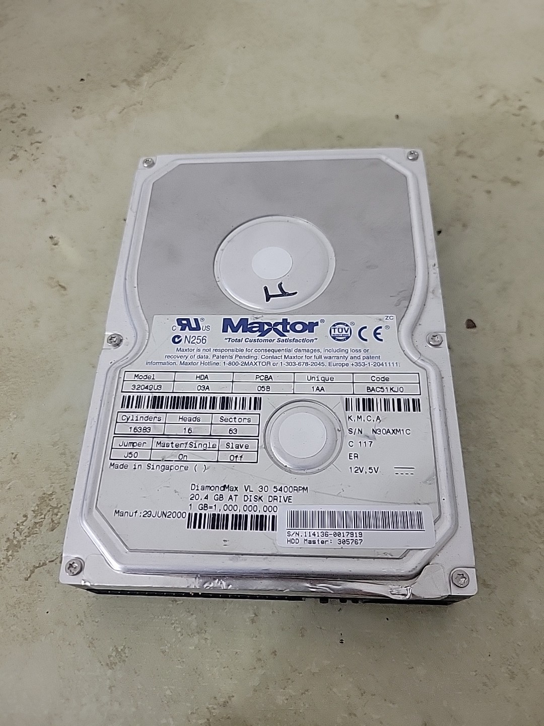 Maxtor Hard Drive Model 32049U3