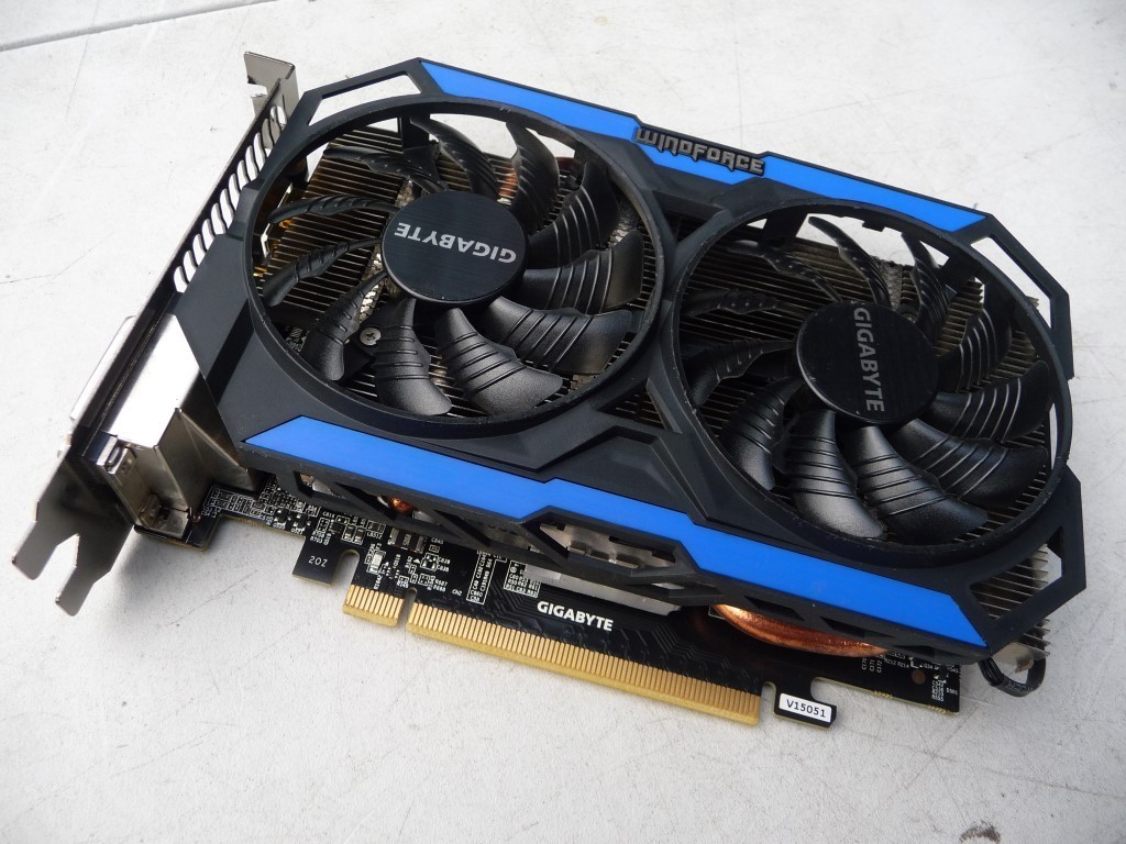 AU SELLER Gigabyte GV-N960OC-4GD 4G GDDR5 DP HDMI 2XDVI GPU VIDEO CARD - TESTED