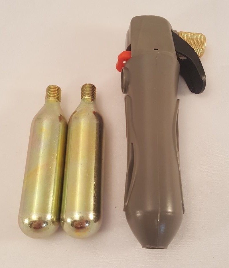 CO2 Power Cleaner Reusable Air Duster PC Kit C02 inflator w/ 2 cartrdge  TFGRY2