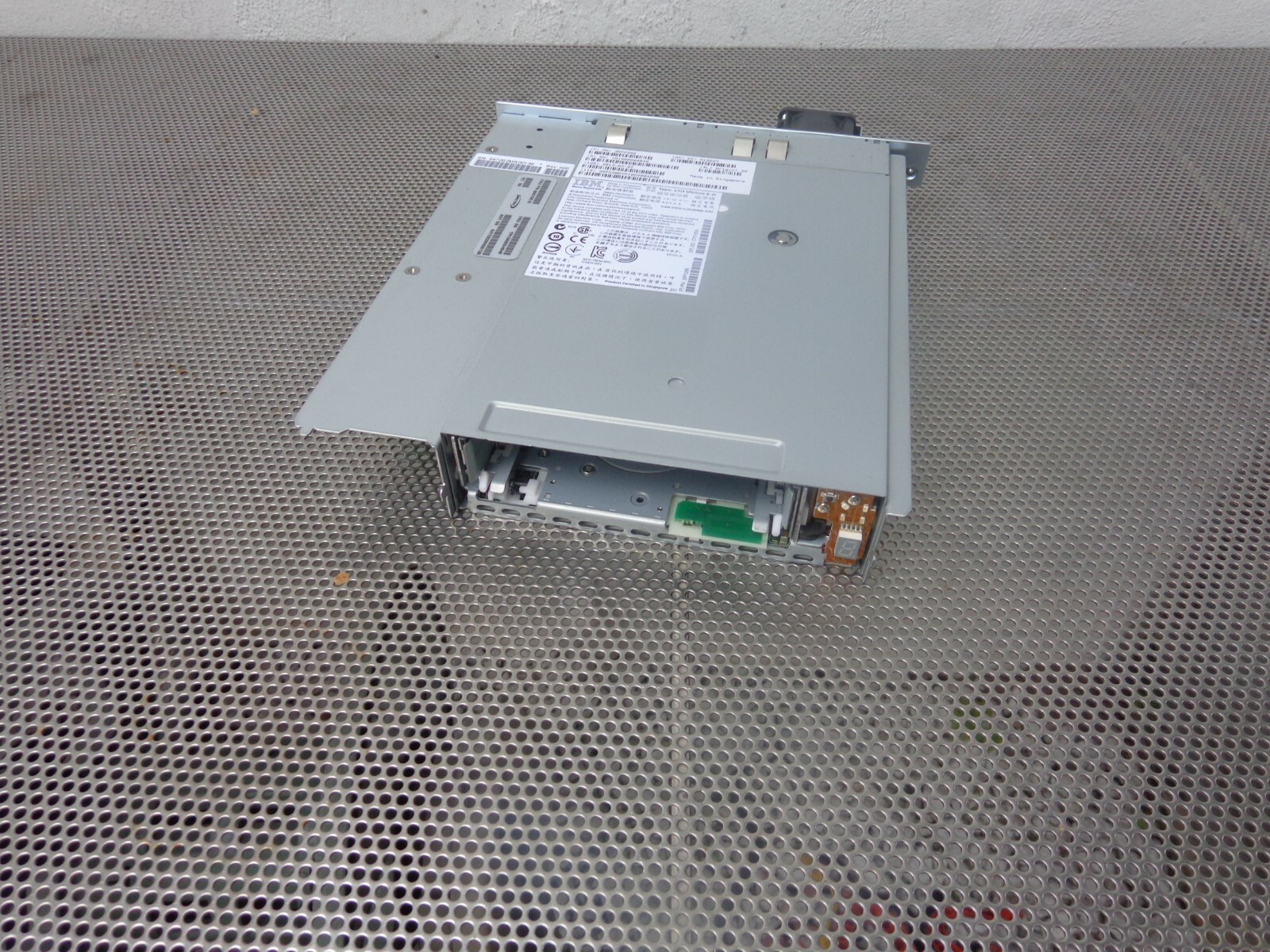 Spectra Logic LTO-6 HH T50e Library TAPE DRIVE FC 35P2306 90979510 IBM