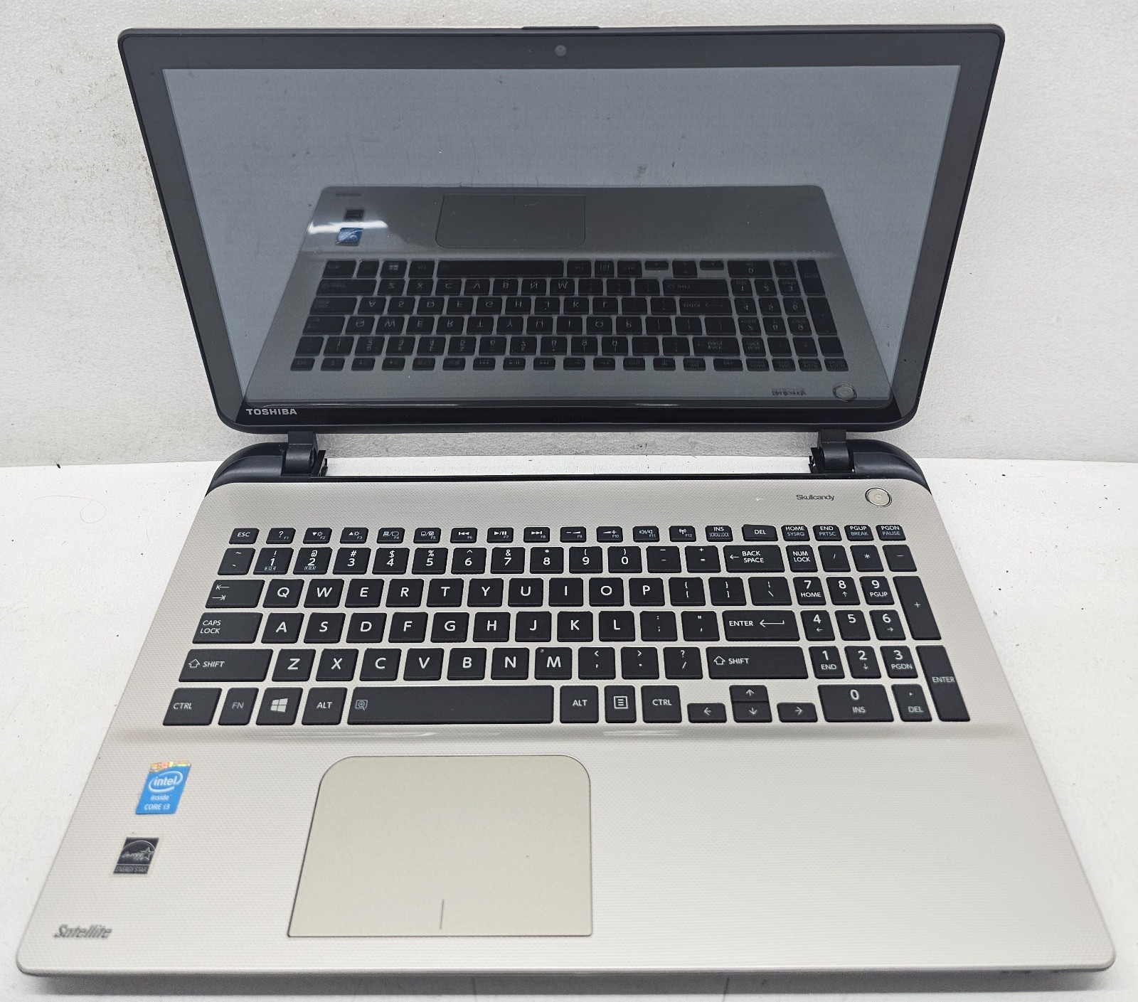 Toshiba Satellite L55T-B5271 Laptop Intel Core i3 NO RAM/HD/OS/BATT/POWER (FL)