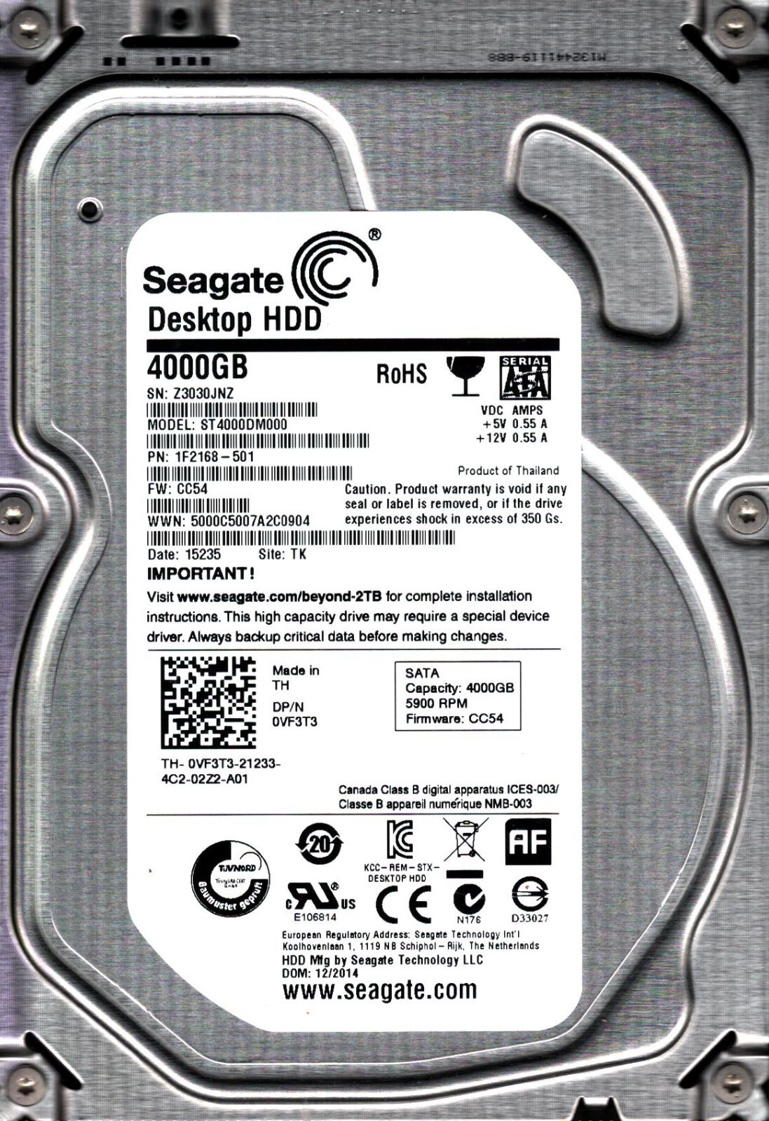 ST4000DM000 P/N: 1F2168-501 F/W: CC54 S/N: Z303 TK 4TB DEC 2014 THAILAND SEAGATE