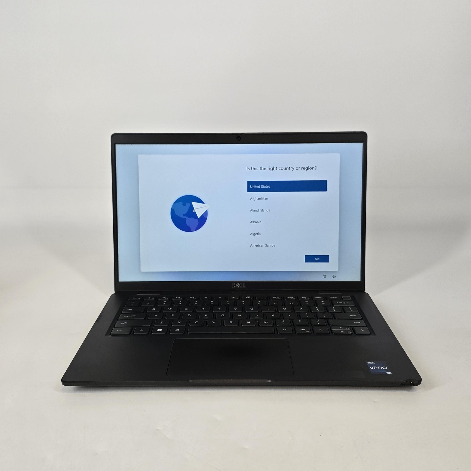 Dell Latitude 7430 14 Gray FHD 1.8 GHz i7-1265U 16GB RAM 256GB SSD Good
