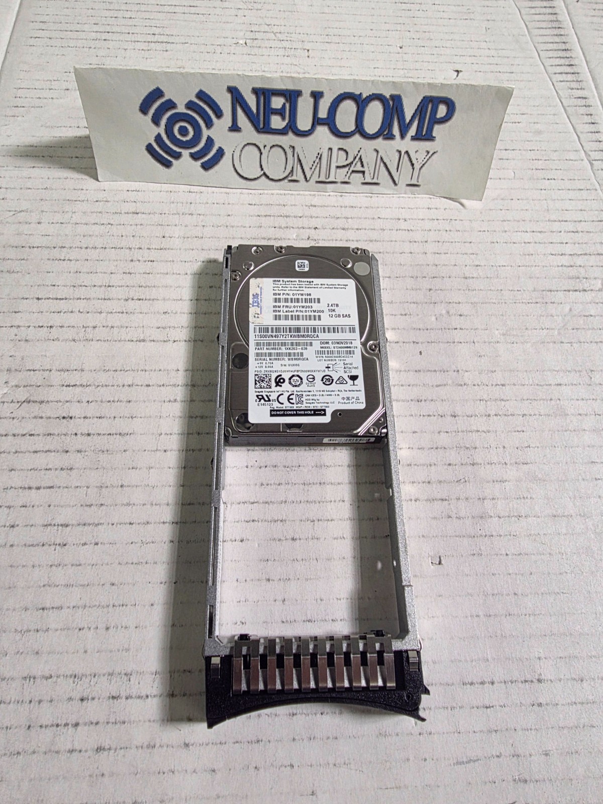 IBM 2078-AC6B V5000 Storwize 2.4GB 10K 2.5" 12GB SAS HDD 01YM203 01YM198
