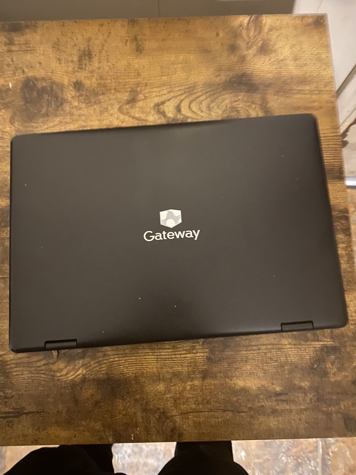 Gateway Convertible 11.6" (64GB SSD, Intel Celeron 4020, 1.10GHz, 4GB RAM)...