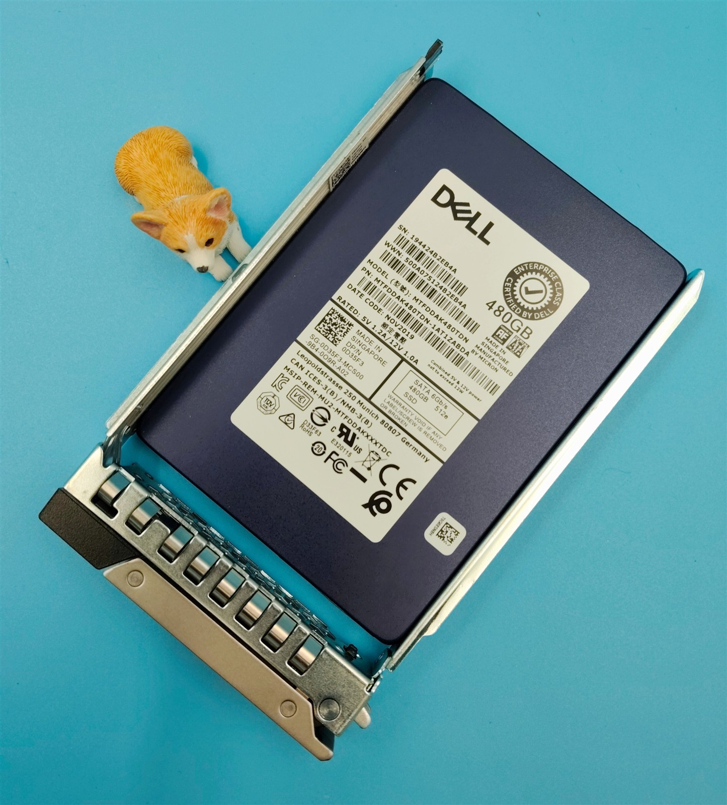 D35F3 0D35F3 MTFDDAK480TDN DELL 480GB 6G 512E 2.5" SATA MU SOLID STATE DRIVE