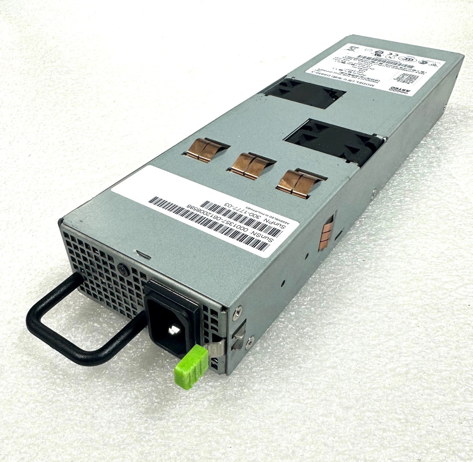 DS850-3-001, 300-1777-03 NEW SUN ORACLE SUNFIRE X4600 850W POWER SUPPLY ASTEC