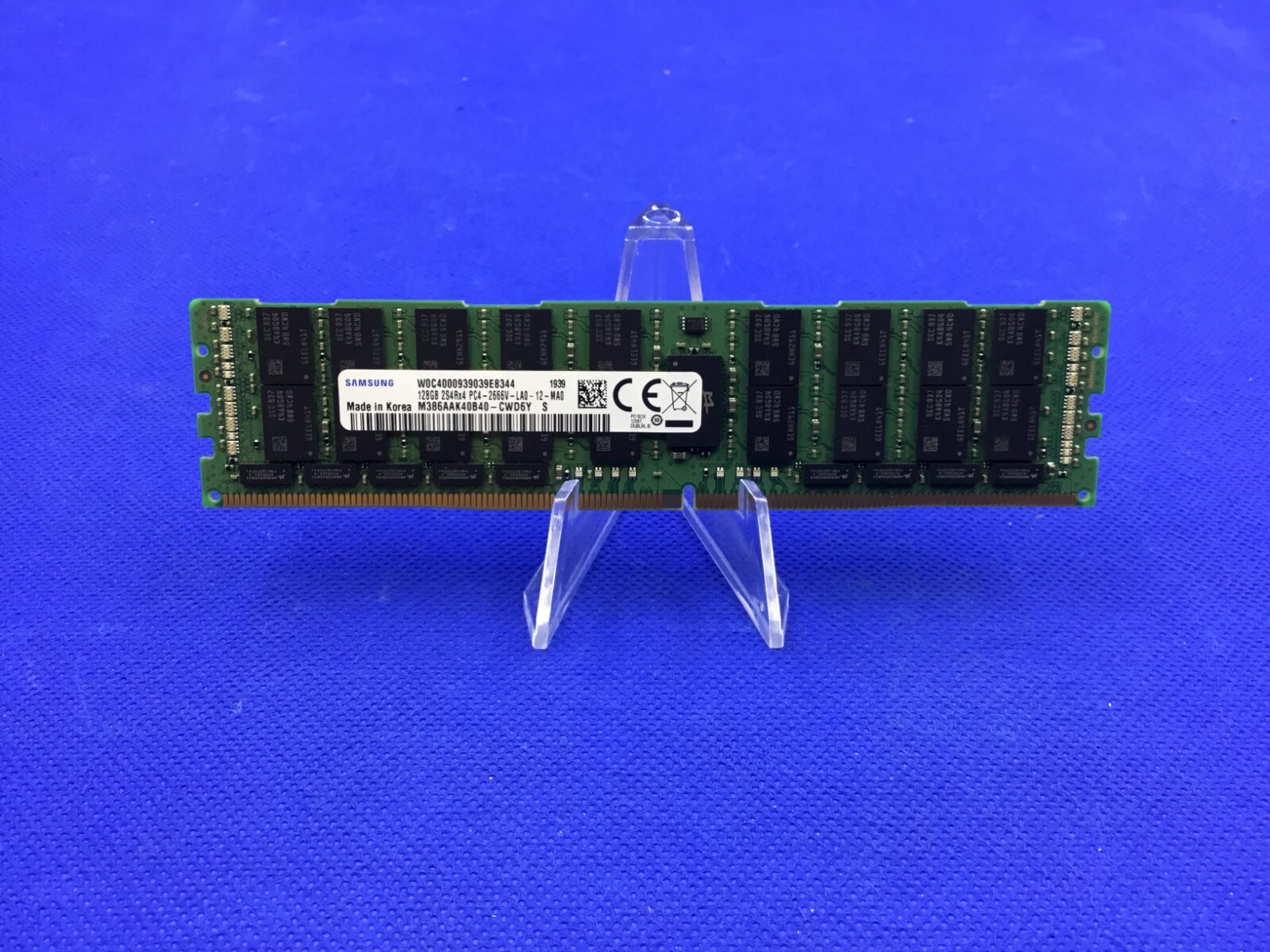 M386AAK40B40-CWD SAMSUNG 128GB 2S4Rx4 PC4-2666V  ECC RDIMM Server Memory