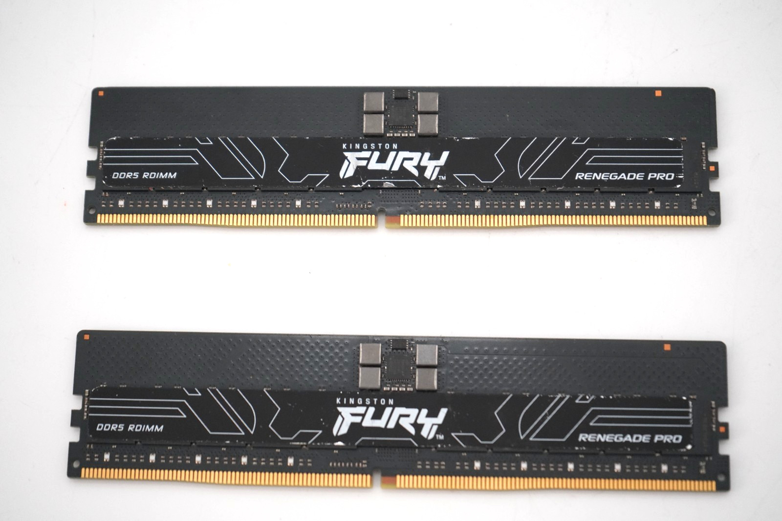 PARTS ONLY* Kingston Fury Renegade Pro 64GB 2x32GB DDR5 Server RAM KF556R36RB-32