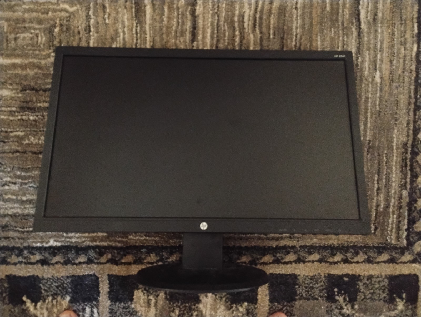 HP 22uh 21.5” LED Monitor  1920x1080 HDMI/DVI-D / VGA Tested 